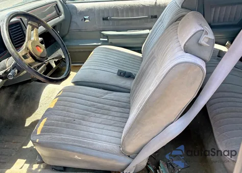 1986 Chevrolet Monte Carlo z USA, uszkodzony, nr VIN 1G1GZ37G3GR118888